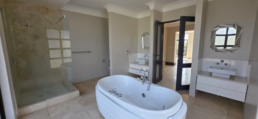 To Let 4 Bedroom Property for Rent in Pecanwood Estate North West